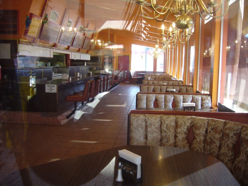 Royal Motor Inn Юма Ресторан фото